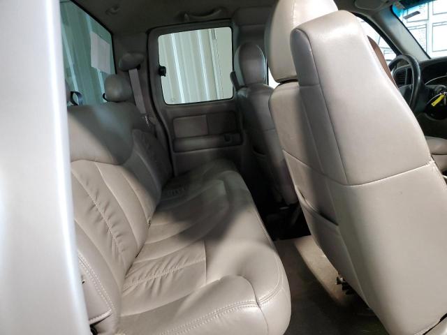 Photo 10 from auction – 2001 GMC NEW SIERRA with VIN 2GTEC19T411108661