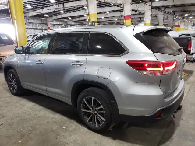 Photo 2 from auction – 2017 TOYOTA HIGHLANDER with VIN 5TDJZRFH5HS457553