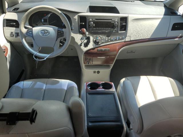 Photo 8 from auction – 2014 TOYOTA SIENNA XLE with VIN 5TDYK3DC5ES520640