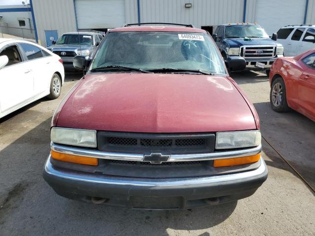 Photo 5 from auction – 2002 CHEVROLET BLAZER with VIN 1GNDT13W22K132724