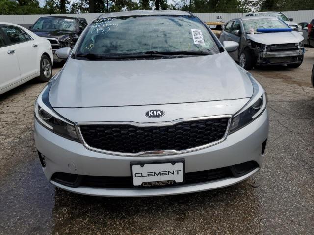 Photo 5 from auction – 2018 KIA FORTE LX with VIN 3KPFK4A77JE235835