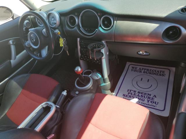 Photo 8 from auction – 2006 MINI COOPER S with VIN WMWRE33546TL19813