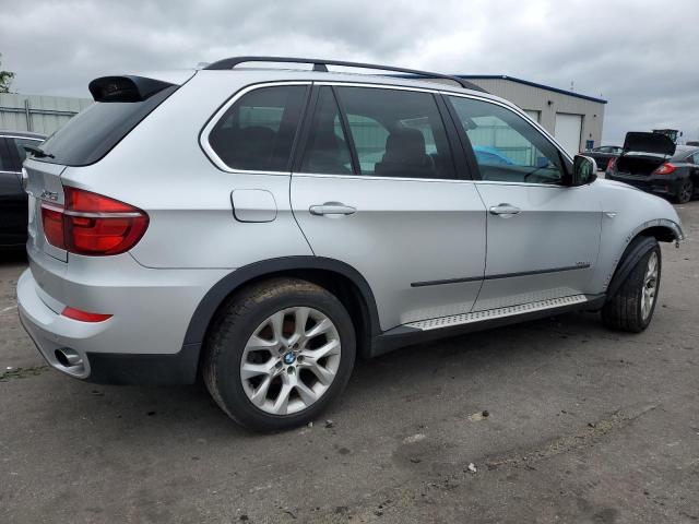 Photo 3 from auction – 2013 BMW X5 XDRIVE3 with VIN 5UXZV4C52D0E07929