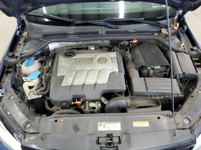 Photo 11 from auction – 2013 VOLKSWAGEN JETTA with VIN 3VW3L7AJ6DM279717