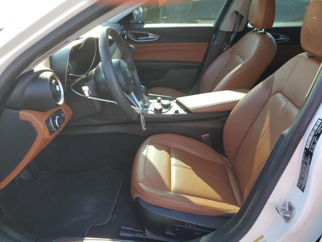Photo 7 from auction – 2017 ALFA ROMEO GIULIA with VIN ZARFAECNXH7547619