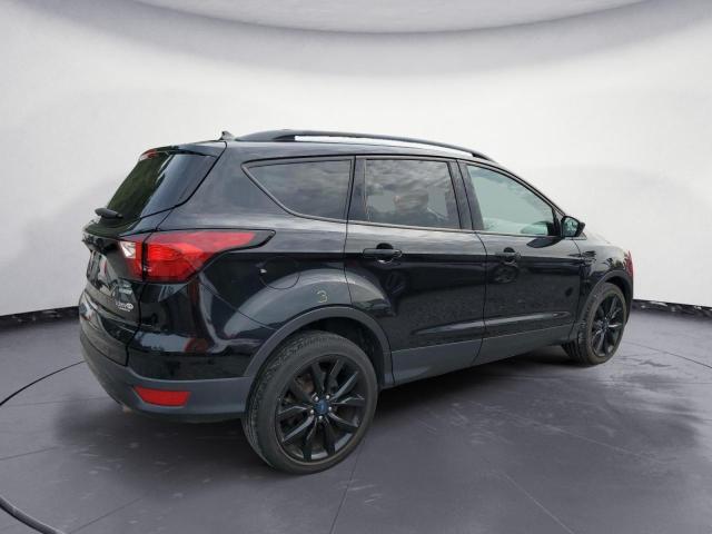 Photo 3 from auction – 2019 FORD ESCAPE SE with VIN 1FMCU0GD1KUA75257