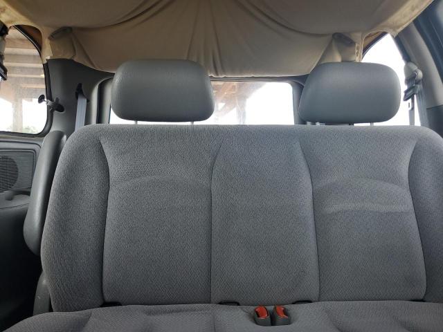 Photo 10 from auction – 2005 DODGE CARAVAN SE with VIN 1D4GP25B55B192644