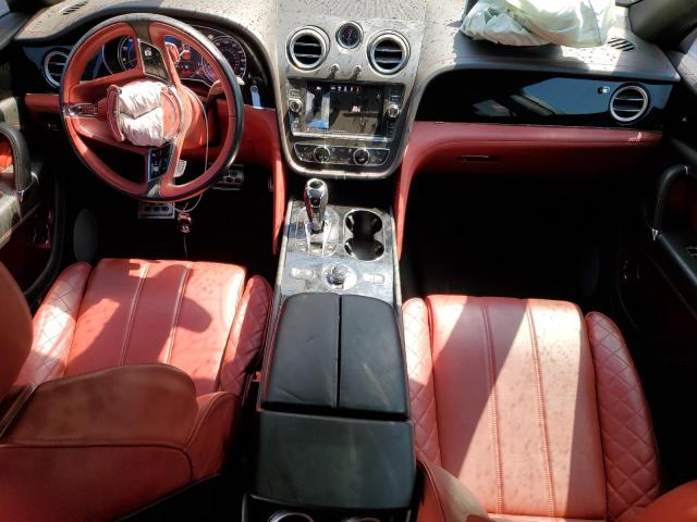 Photo 8 from auction – 2017 BENTLEY BENTAYGA with VIN SJAAC2ZV3HC014346