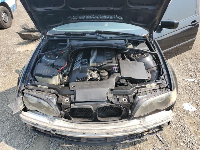Photo 11 from auction – 2002 BMW 325 I with VIN WBAEV33492KL73954