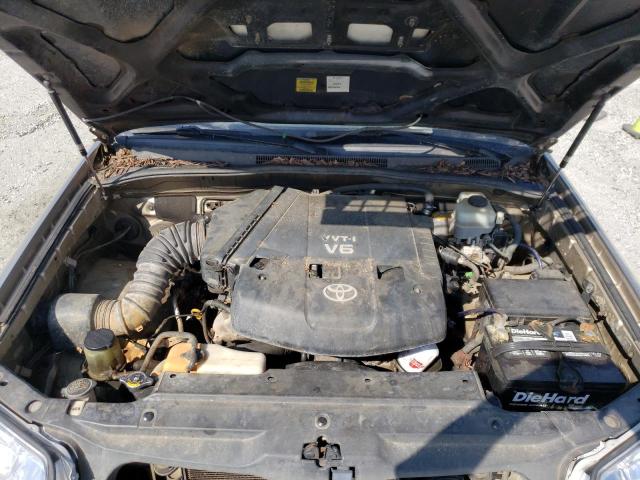 Photo 12 from auction – 2005 TOYOTA 4RUNNER SR with VIN JTEBU14R050067096