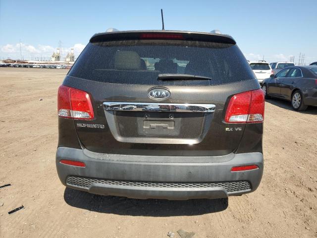 Photo 6 from auction – 2011 KIA SORENTO EX with VIN 5XYKU4A29BG132353
