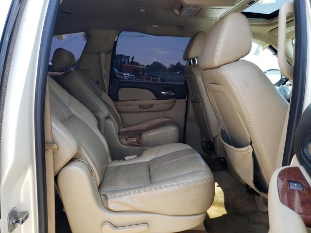 Photo 11 from auction – 2008 CHEVROLET SUBURBAN C with VIN 1GNFC16038R187862