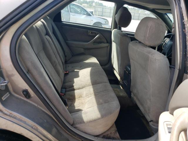 Photo 10 from auction – 2000 TOYOTA CAMRY CE with VIN 4T1BG22K2YU009328