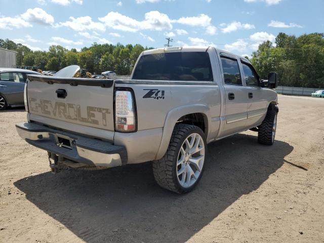 Photo 3 from auction – 2005 CHEVROLET SILVERADO with VIN 2GCEK13TX51173063