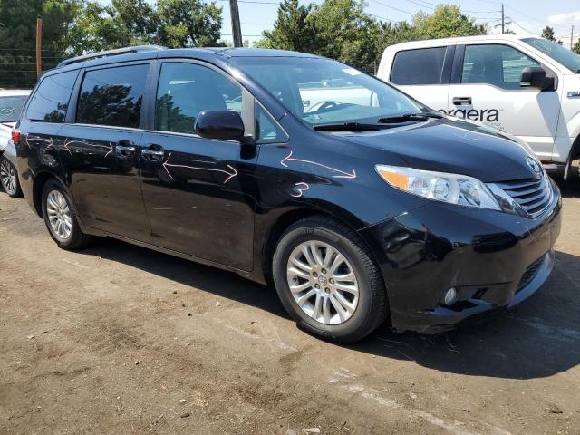 Photo 4 from auction – 2016 TOYOTA SIENNA XLE with VIN 5TDYK3DC6GS726908