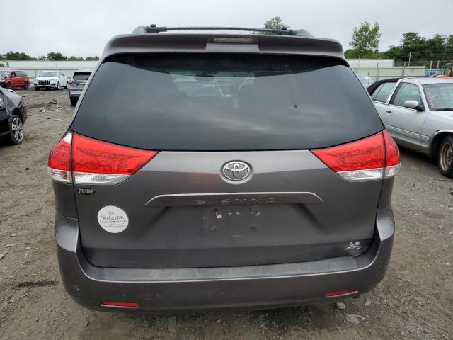 Photo 6 from auction – 2011 TOYOTA SIENNA LE with VIN 5TDJK3DC9BS012359
