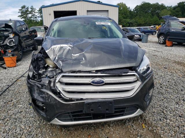 Photo 5 from auction – 2019 FORD ESCAPE SE with VIN 1FMCU0GD8KUA25732