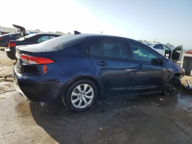 Photo 3 from auction – 2022 TOYOTA COROLLA LE with VIN 5YFEPMAE1NP289907