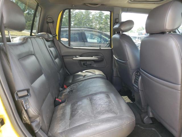 Photo 10 from auction – 2002 FORD EXPLORER S with VIN 1FMZU67E12UD01075