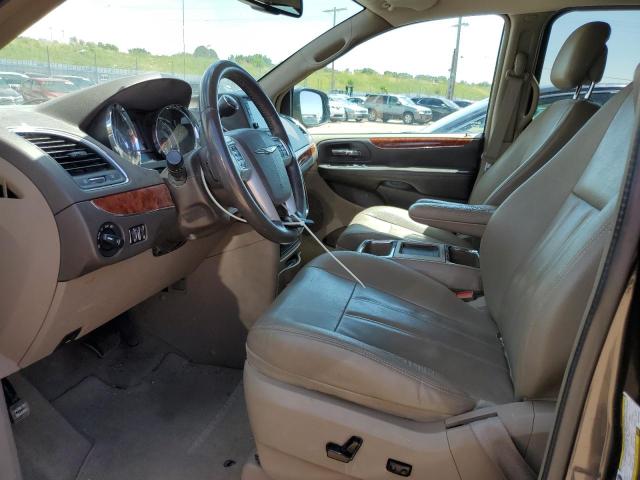 Photo 7 from auction – 2016 CHRYSLER TOWN & COU with VIN 2C4RC1BG3GR157567