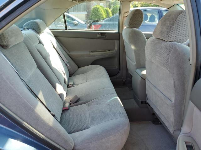 Photo 10 from auction – 2002 TOYOTA CAMRY with VIN 4T1BE32KX2U544619