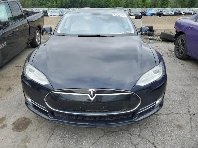 Photo 5 from auction – 2013 TESLA MODEL S with VIN 5YJSA1AG6DFP08767