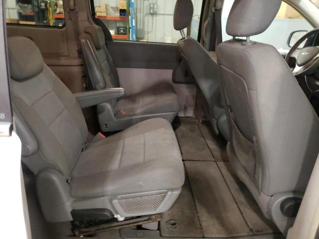 Photo 11 from auction – 2010 CHRYSLER TOWN & COU with VIN 2A4RR4DE7AR161828