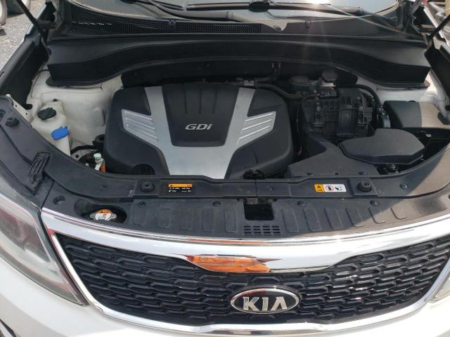 Photo 12 from auction – 2015 KIA SORENTO LX with VIN 5XYKTDA78FG603848
