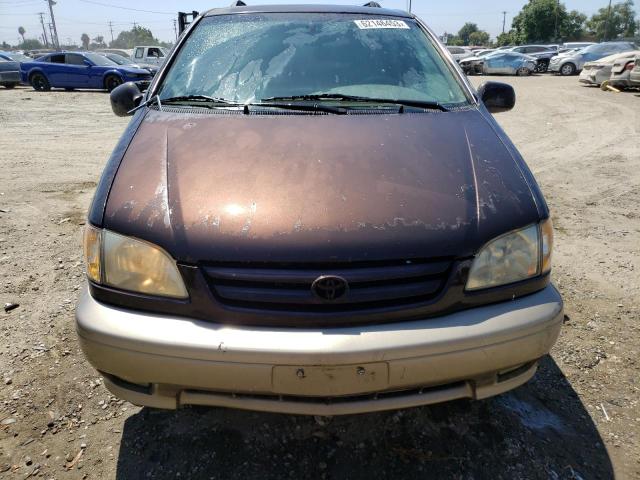 Photo 5 from auction – 2001 TOYOTA SIENNA LE with VIN 4T3ZF13C01U340764