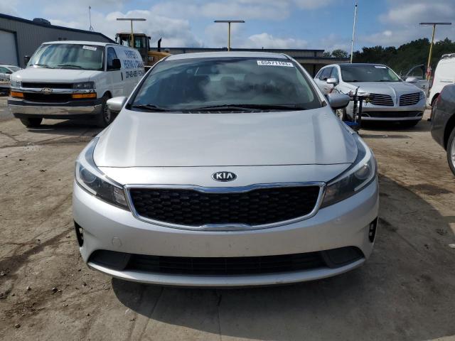 Photo 5 from auction – 2018 KIA FORTE LX with VIN 3KPFK4A78JE273252
