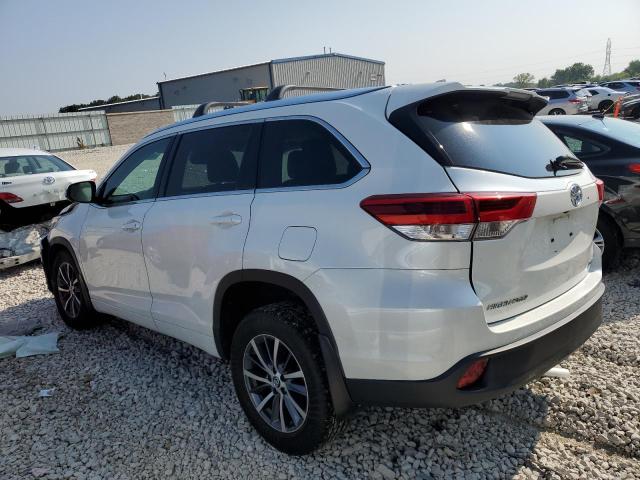 Foto 2 de la subasta – 2017 TOYOTA HIGHLANDER con VIN 5TDJZRFH8HS514893