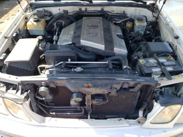 Photo 11 from auction – 2003 LEXUS LX 470 with VIN JTJHT00W033533819