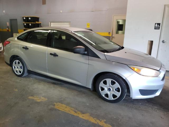 Photo 4 from auction – 2016 FORD FOCUS S with VIN 1FADP3E26GL401527