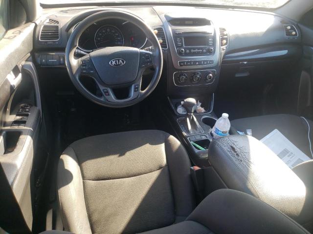 Photo 8 from auction – 2014 KIA SORENTO LX with VIN 5XYKT3A60EG547341
