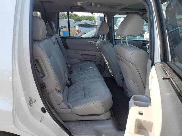 Photo 11 from auction – 2015 HONDA PILOT TOUR with VIN 5FNYF4H92FB045379
