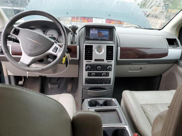 Photo 8 from auction – 2009 CHRYSLER TOWN & COU with VIN 2A8HR54189R643233