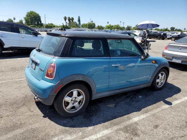 Photo 3 from auction – 2007 MINI COOPER with VIN WMWMF33557TT54644