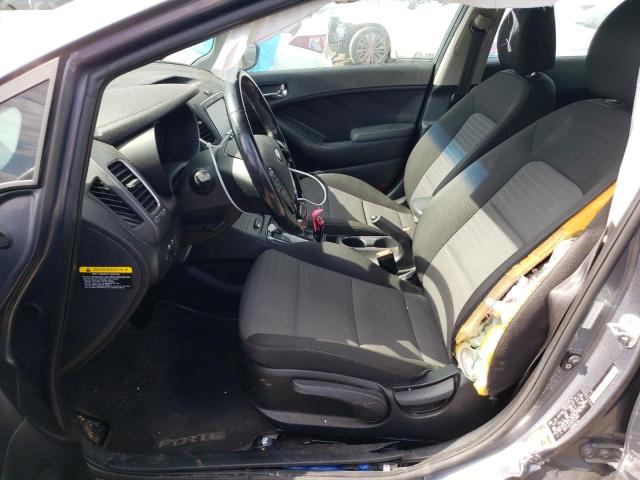 Photo 7 from auction – 2017 KIA FORTE LX with VIN 3KPFL4A7XHE121660