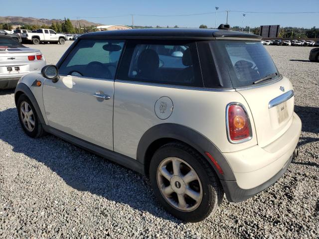 Photo 2 from auction – 2010 MINI COOPER with VIN WMWMF3C57ATZ25395