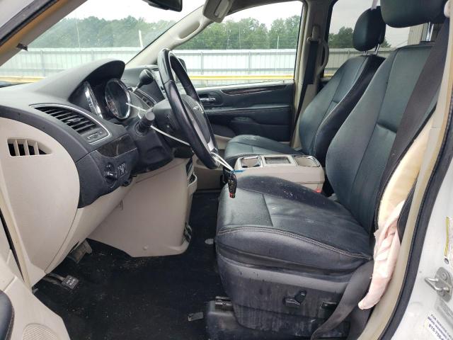 Photo 7 from auction – 2016 CHRYSLER TOWN & COU with VIN 2C4RC1BG8GR282189