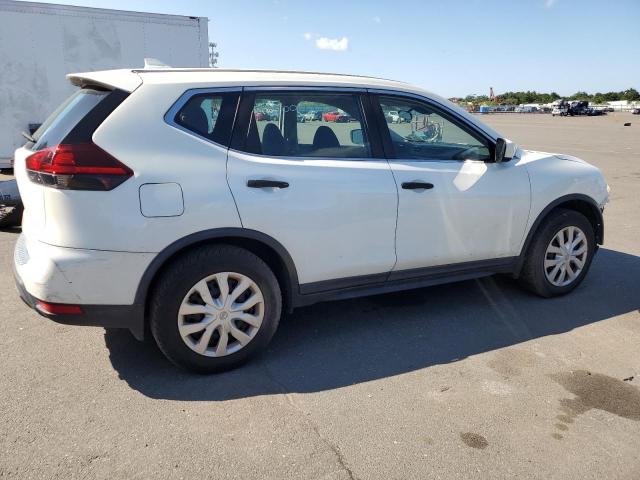 Photo 3 from auction – 2019 NISSAN ROGUE S with VIN 5N1AT2MT1KC833055