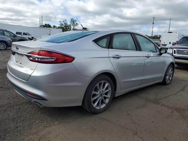 Photo 3 from auction – 2017 FORD FUSION SE with VIN 3FA6P0H77HR334700