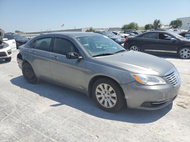 Photo 4 from auction – 2013 CHRYSLER 200 LX with VIN 1C3CCBAB7DN733871