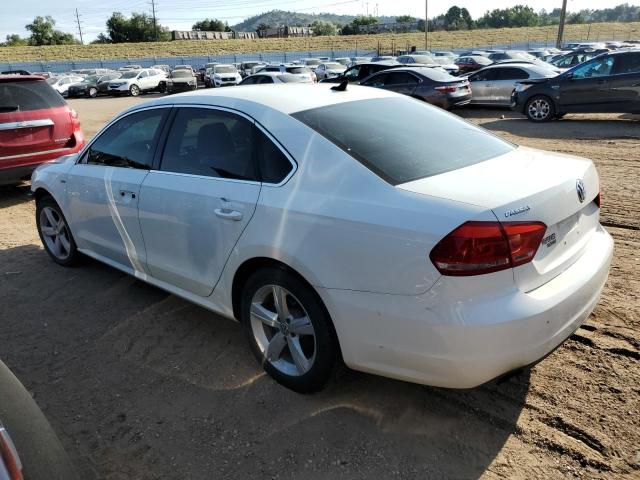 Photo 2 from auction – 2015 VOLKSWAGEN PASSAT S with VIN 1VWAS7A31FC114481