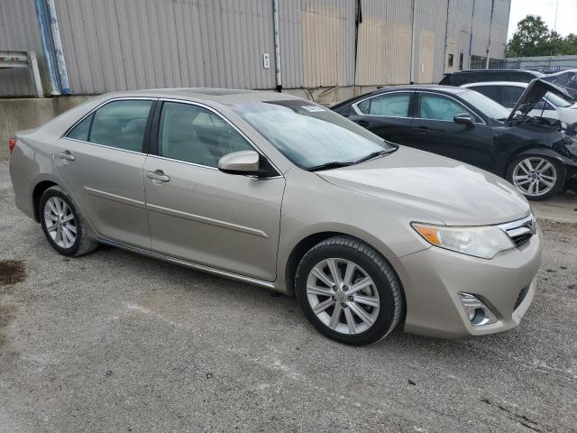 Photo 4 from auction – 2014 TOYOTA CAMRY SE with VIN 4T1BK1FK0EU552191