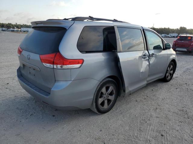 Photo 3 from auction – 2011 TOYOTA SIENNA LE with VIN 5TDKK3DC1BS112427