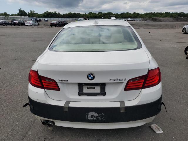 Photo 6 from auction – 2013 BMW 528 XI with VIN WBAXH5C58DDW15239