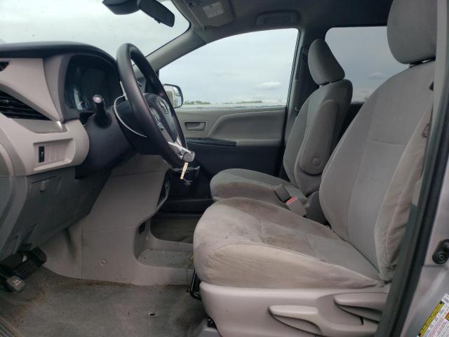 Photo 7 from auction – 2018 TOYOTA SIENNA L with VIN 5TDZZ3DC4JS935264