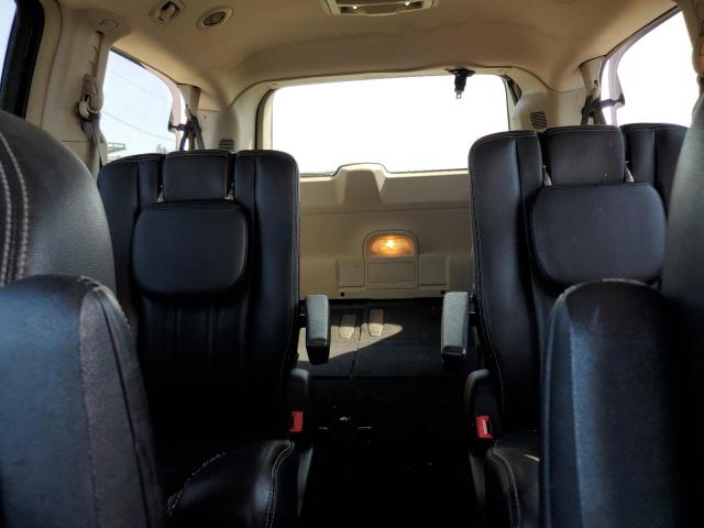 Photo 10 from auction – 2014 CHRYSLER TOWN & COU with VIN 2C4RC1BG6ER399668
