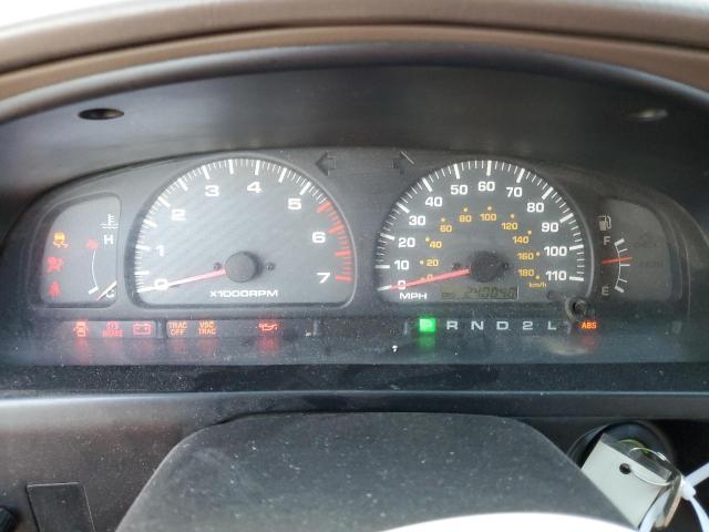 Снимка 9 от търг – 2002 TOYOTA 4RUNNER SR с VIN JT3GN86R520221475